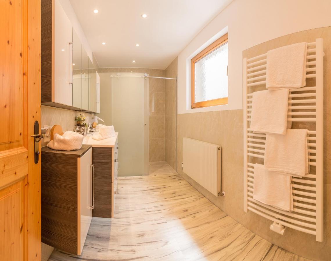 Haus Elisabeth Bed & Breakfast นอยชติฟ อิม ชตูไปทัล ภายนอก รูปภาพ